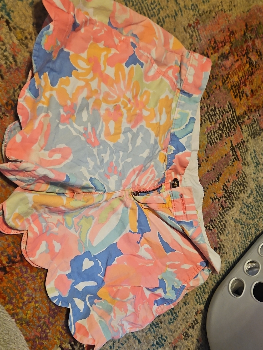 Lilly Pulitzer Floral Scalloped Hem Summer Shorts - Multicolor